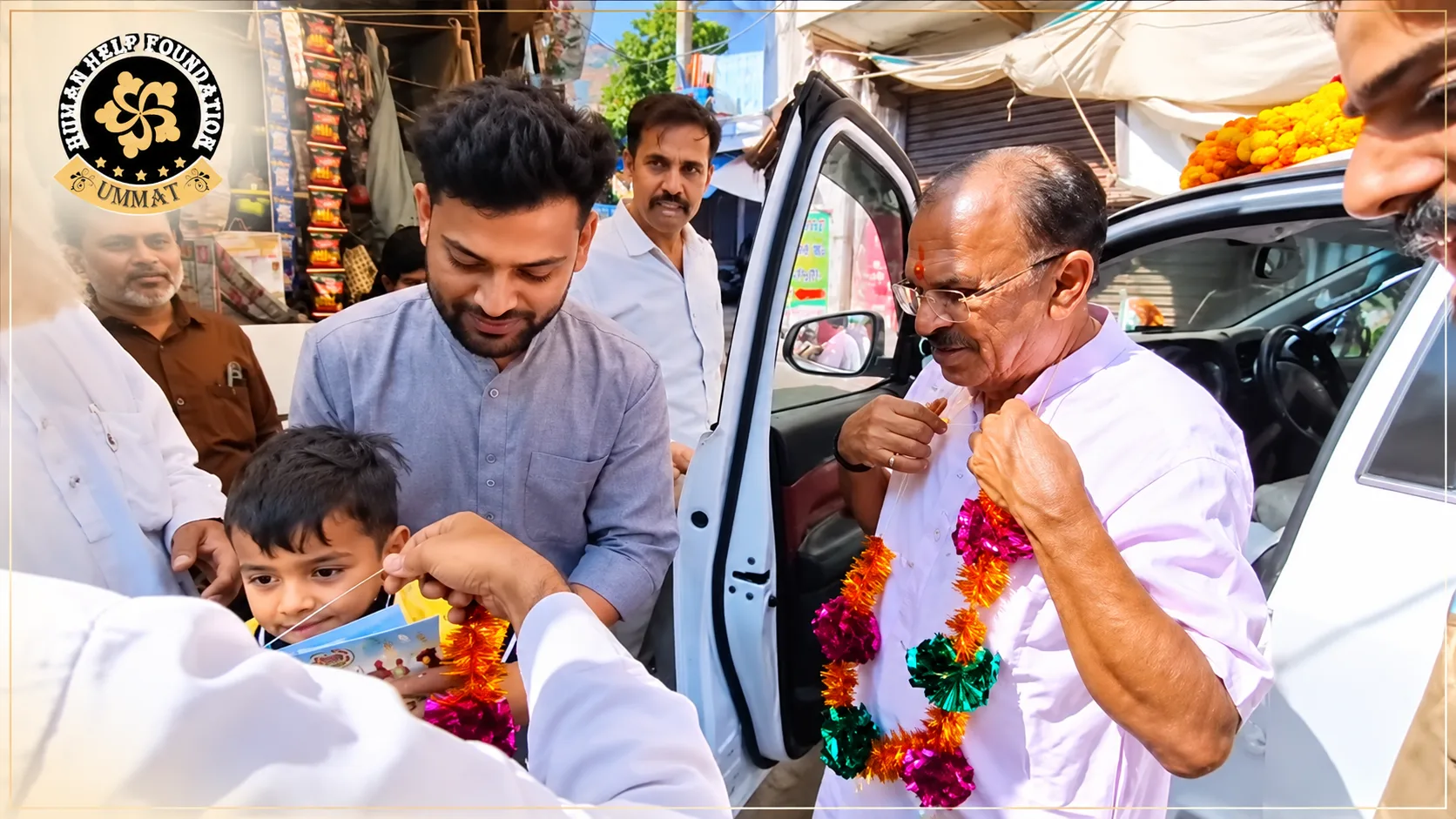 Festive-Community-Welcome-at-the-ummat-school